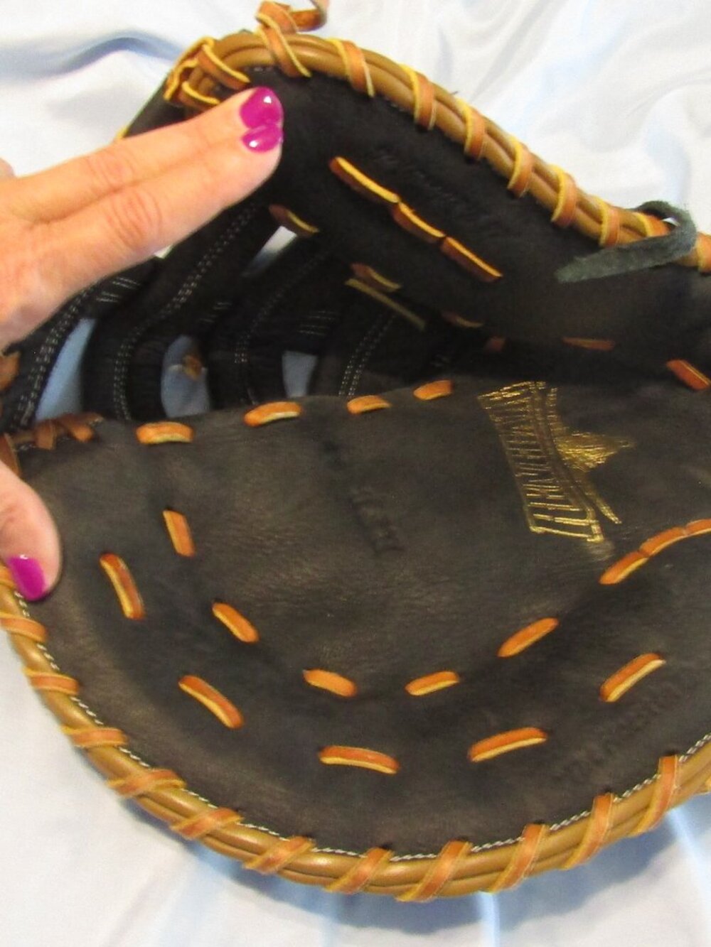 Sports RAWLINGS RENEGADE SERIES Right-Handed 1st Base Mitt RFB RH - Picture 4 of 4